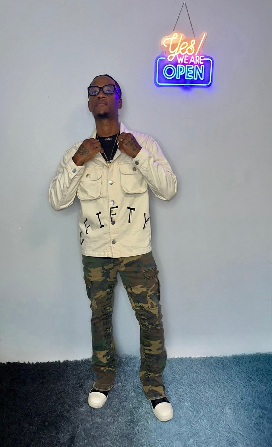 Men’s beige distressed 2fifty2 brand jean jacket