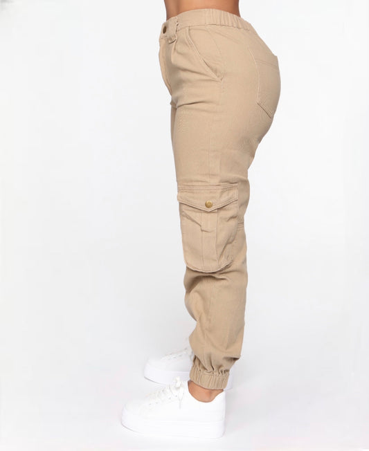 Women’s cargo joggers