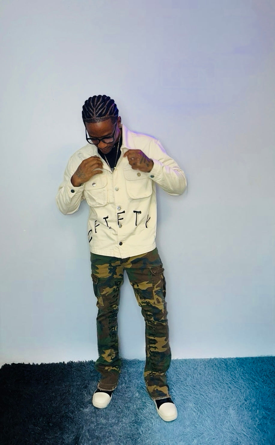 Men’s beige distressed 2fifty2 brand jean jacket