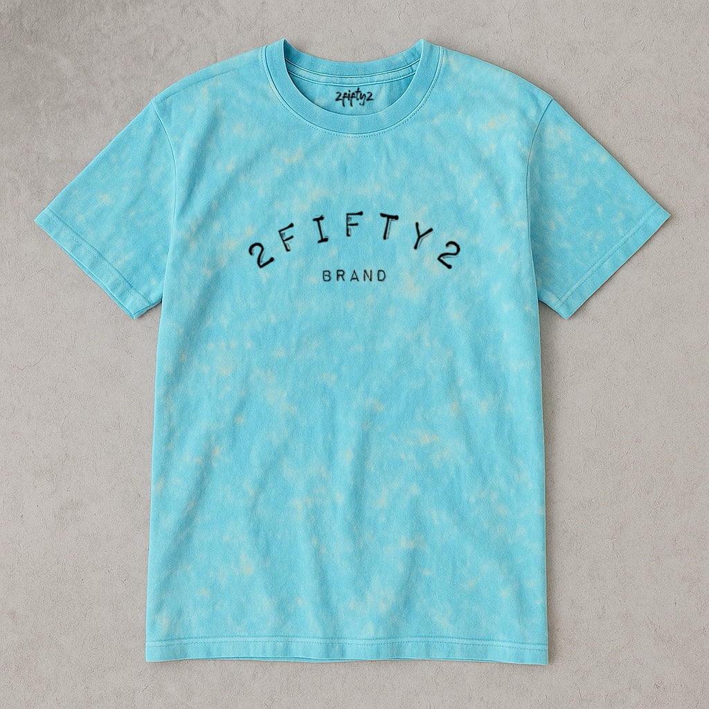 Plus size Men’s 2Fifty2 Brand light blue acid wash tee