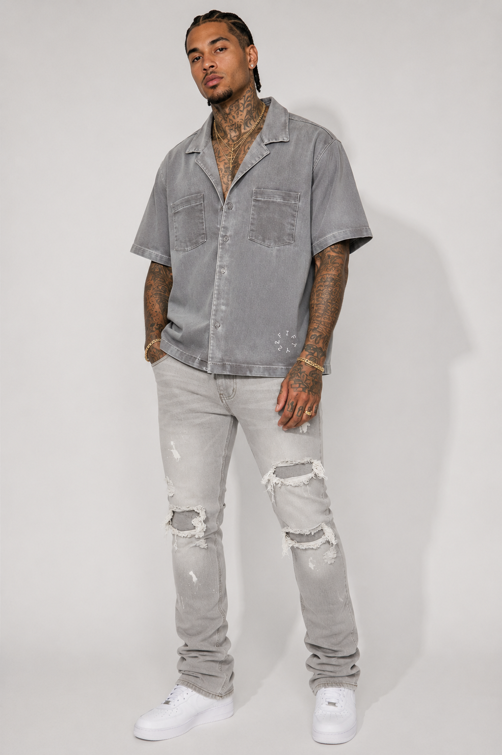 Men’s gray distressed skinny stacked jeans