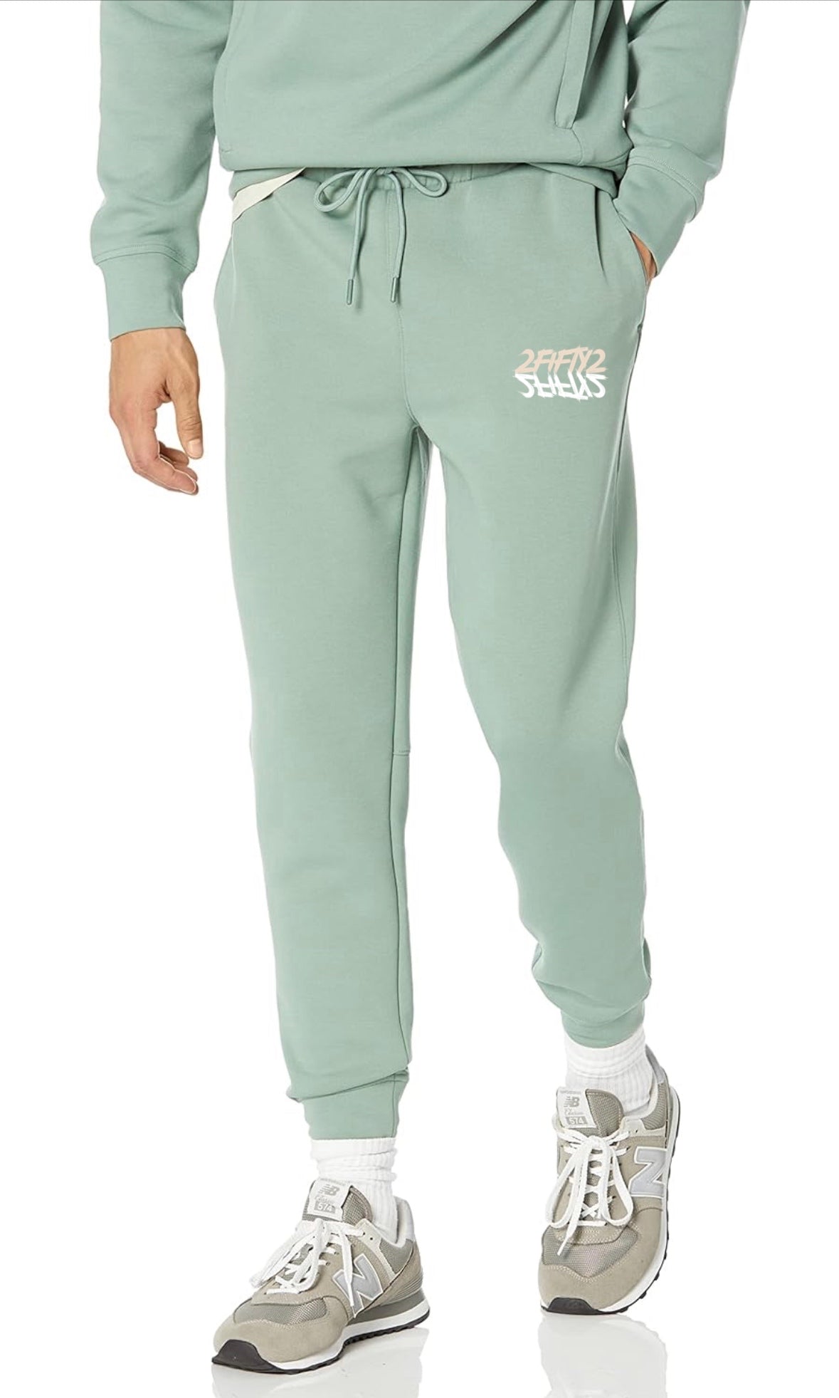 Men’s 2 piece jogger and sweatshirt