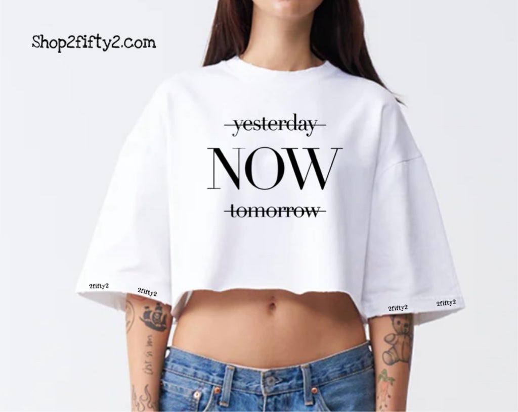 Women’s oversized crop t-shirt