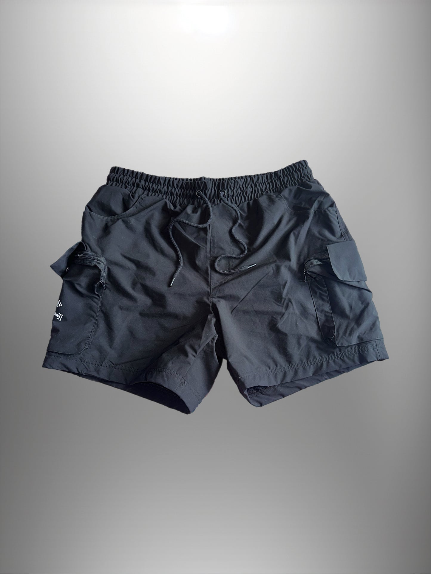 Men’s nylon cargo shorts