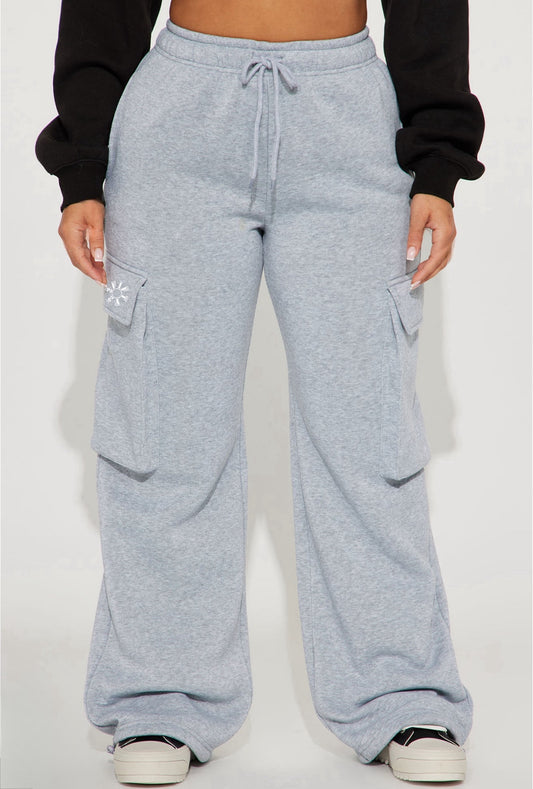 Ladies cargo jogger sweatpants