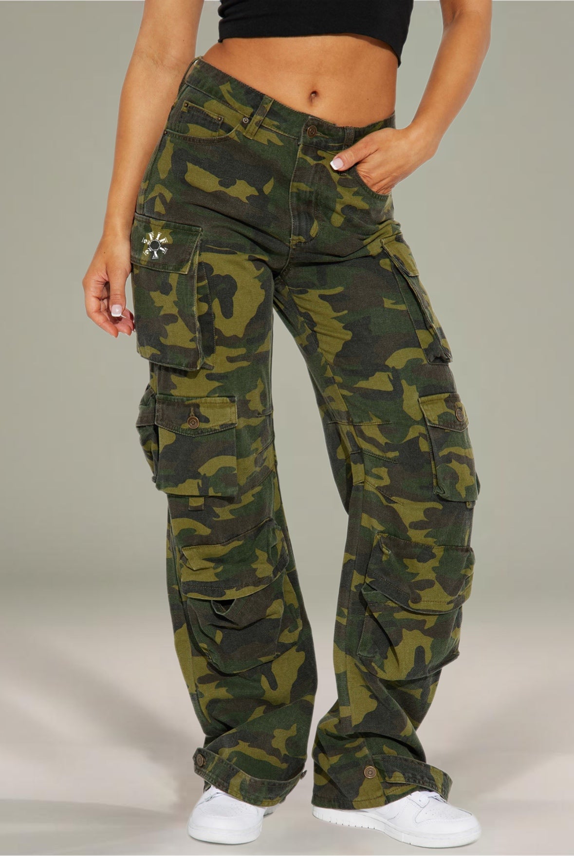 Plus size Women’s Camouflage cargo pants