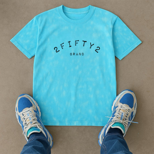 Plus size Men’s 2Fifty2 Brand light blue acid wash tee