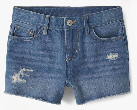 Girl’s distressed short shorts